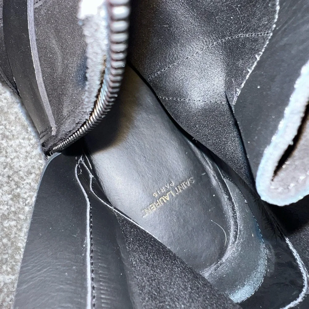 Saint Laurent boots - Picture 2 of 5
